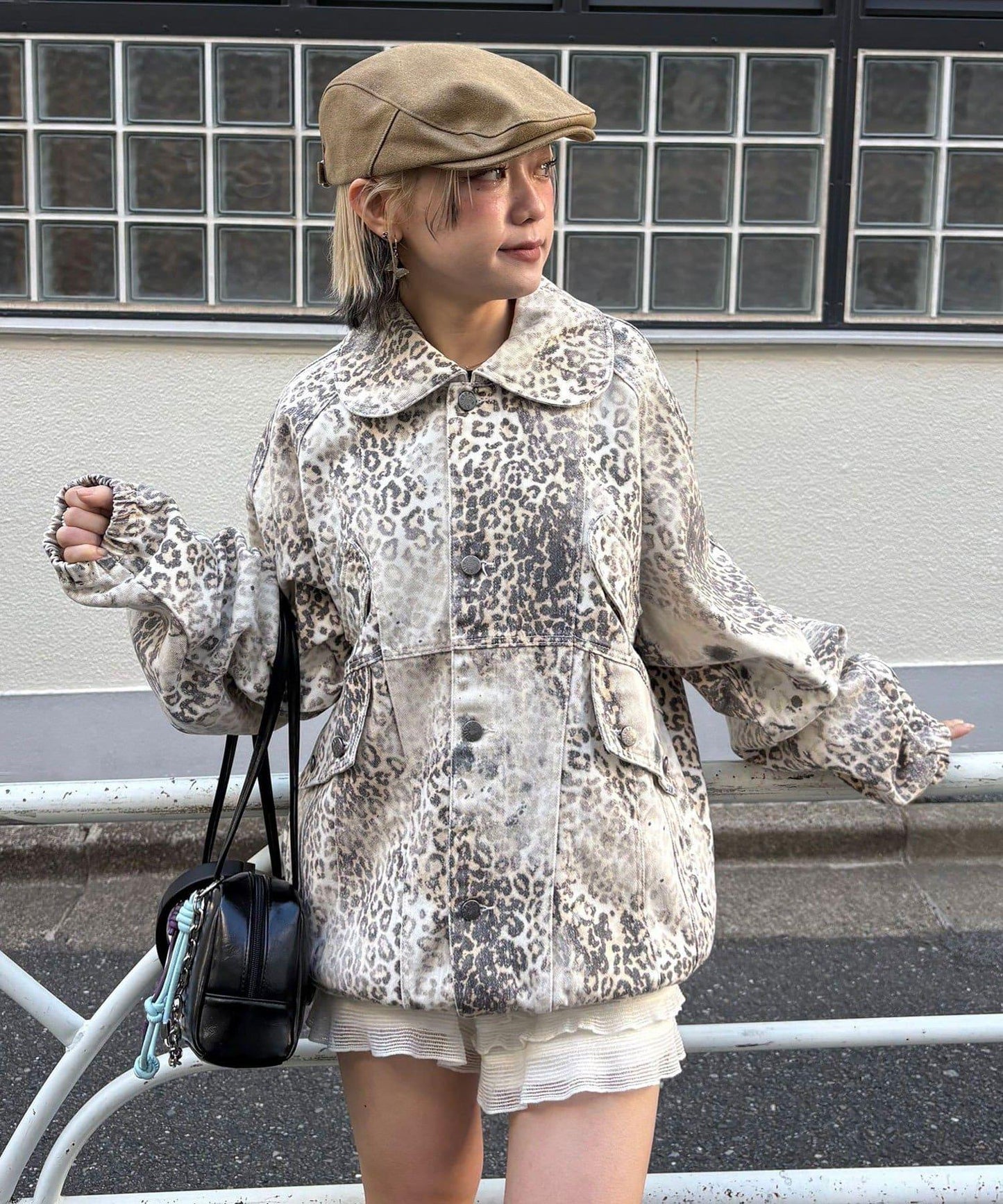 ANTI WARP 復古細節短外套