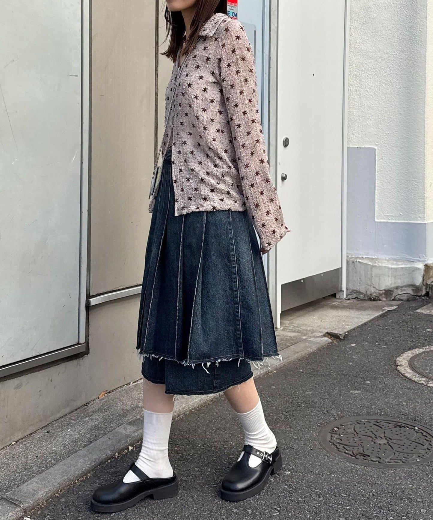 ANTI WARP 裙裝疊穿設計 牛仔短褲