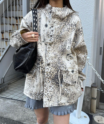 ANTI WARP 牛仔罩衫連帽夾克