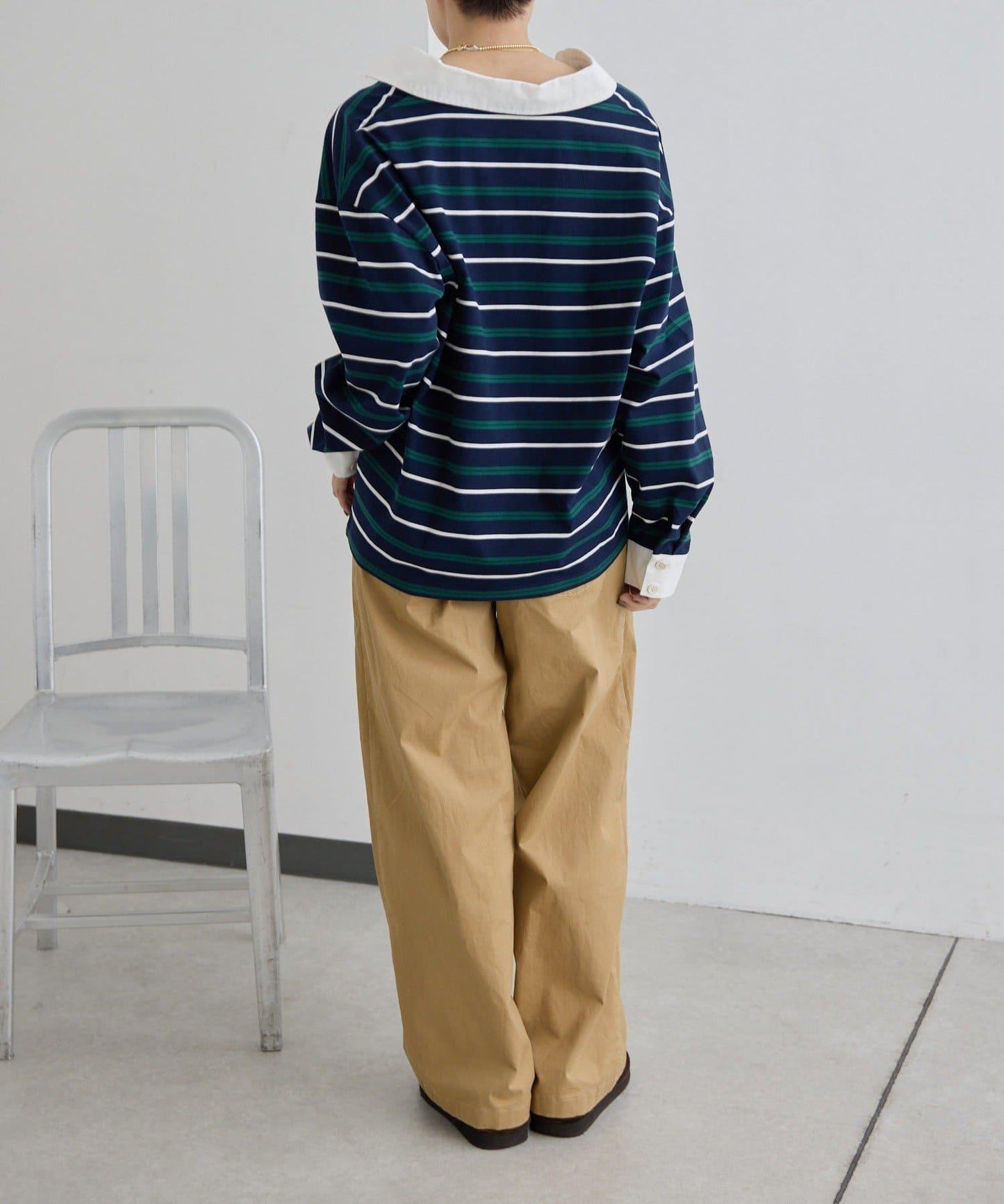 修飾腿部 寬鬆闊腿 拼接 後腰鬆緊設計 褲子