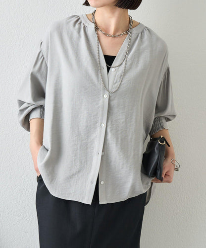 亞麻質感開領設計襯衫