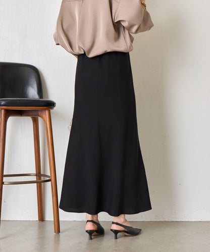 輕盈質感 長款 人造絲尼龍 半身裙