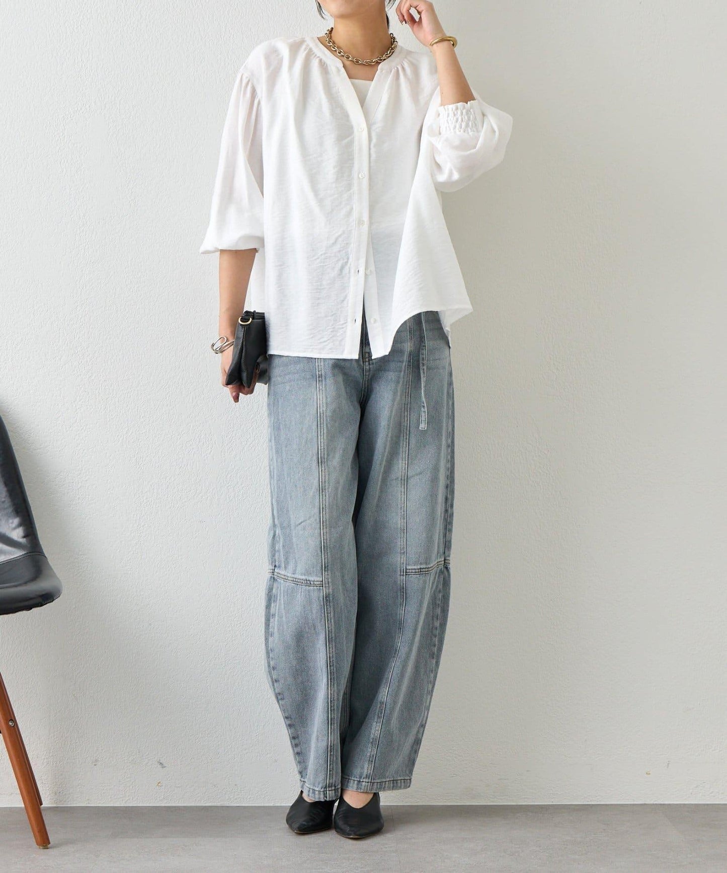 亞麻質感開領設計襯衫