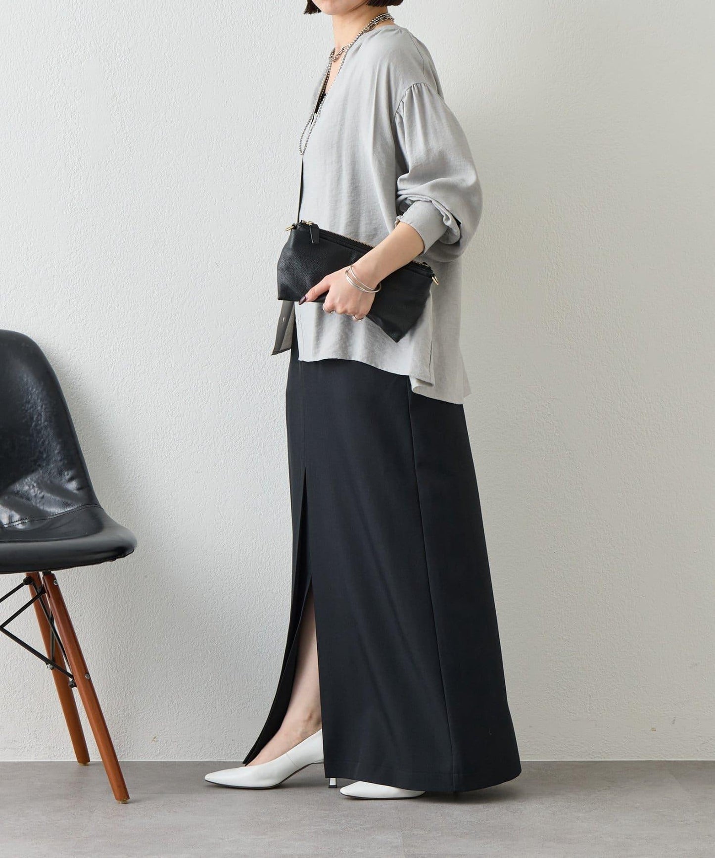 亞麻質感開領設計襯衫