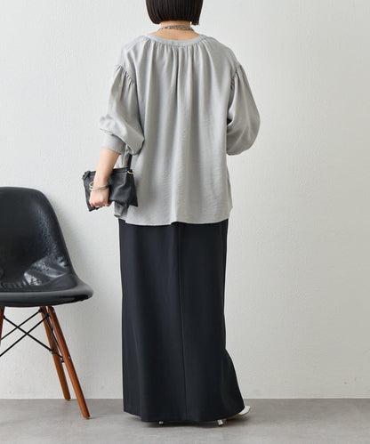 亞麻質感開領設計襯衫