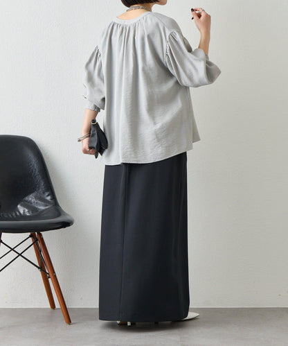 亞麻質感開領設計襯衫