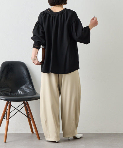 亞麻質感開領設計襯衫