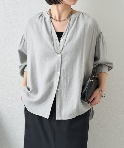 亞麻質感開領設計襯衫