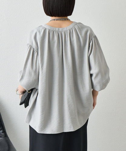 亞麻質感開領設計襯衫