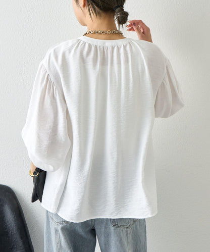 亞麻質感開領設計襯衫