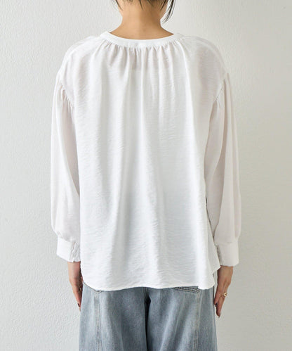 亞麻質感開領設計襯衫