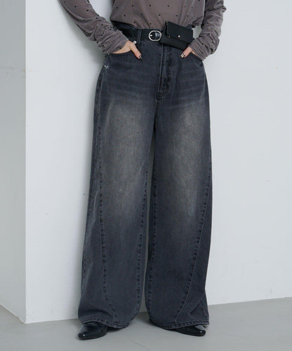 弧線縫線設計牛仔褲