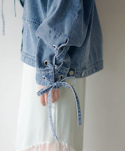可拆卸蝴蝶結設計 牛仔夾克