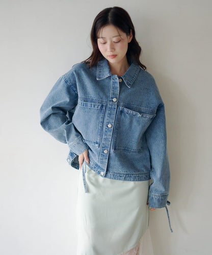 可拆卸蝴蝶結設計 牛仔夾克