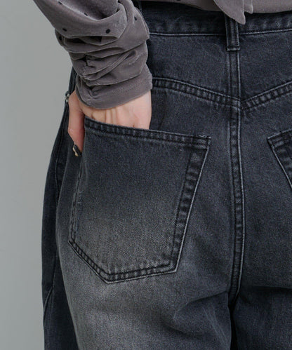 弧線縫線設計牛仔褲