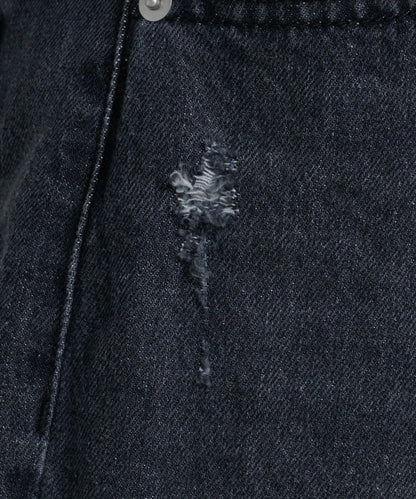 弧線縫線設計牛仔褲