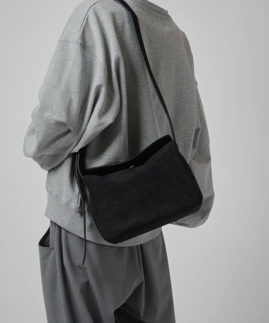 翻蓋設計單肩包