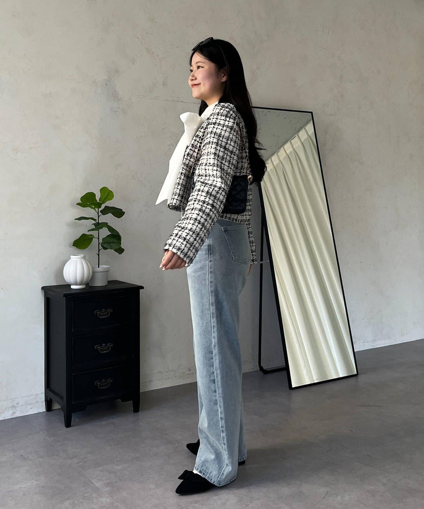 MIO 可調節按鈕直筒牛仔面料牛仔褲