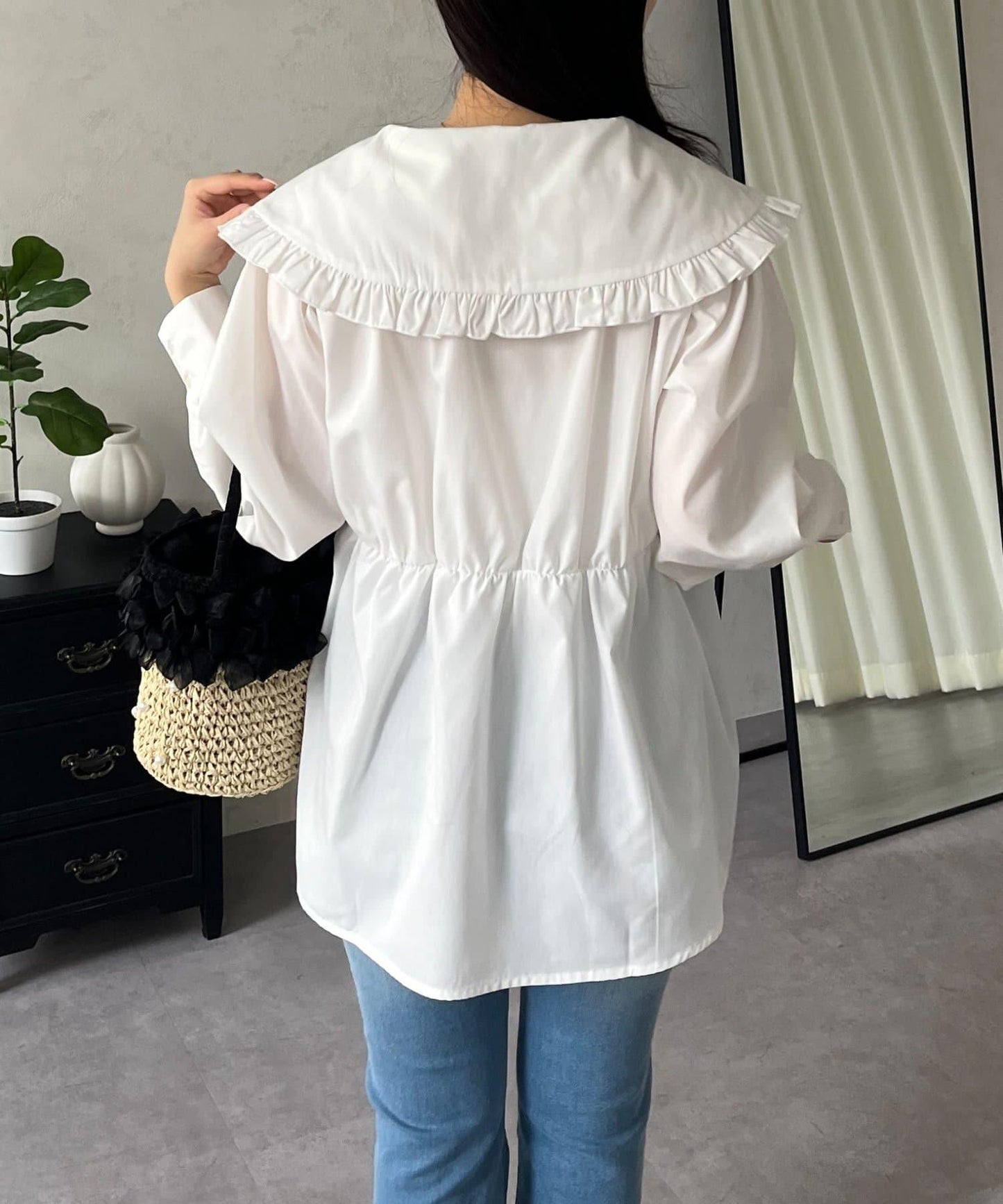 荷葉邊大翻領荷葉擺設計襯衫