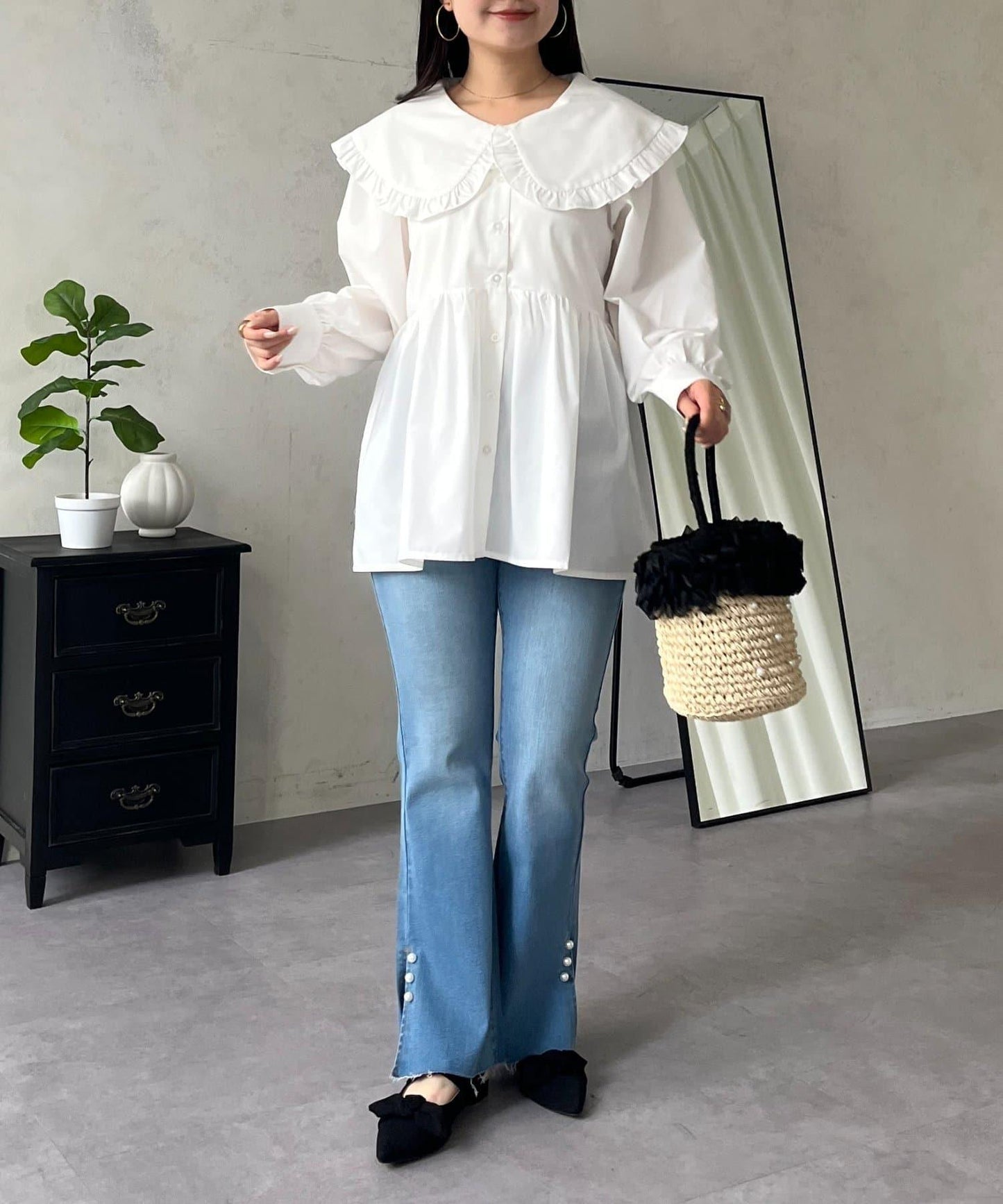 荷葉邊大翻領荷葉擺設計襯衫