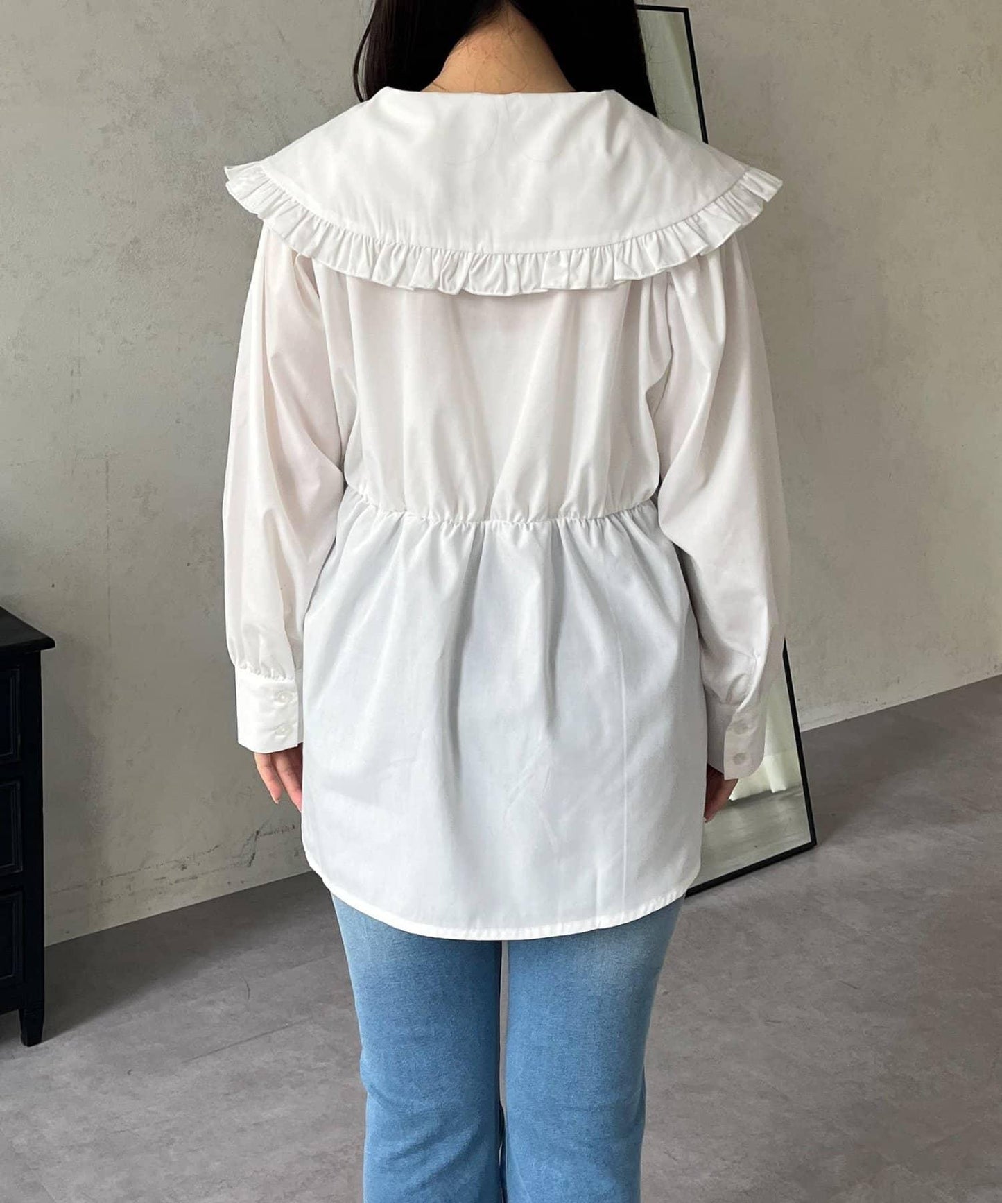 荷葉邊大翻領荷葉擺設計襯衫