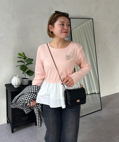 【MOMO】下襬荷葉拼接上衣