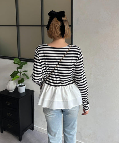 【MOMO】下襬荷葉拼接上衣