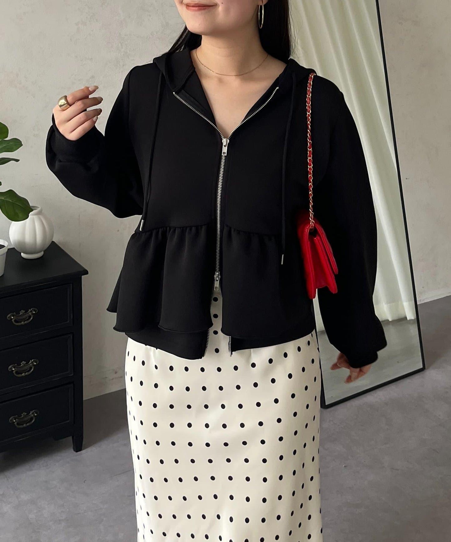 荷葉邊雙拉鍊連帽衛衣