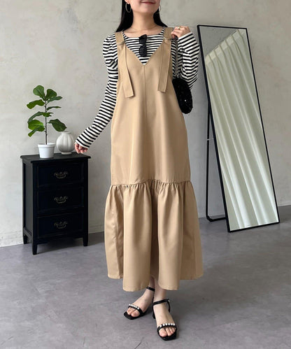 下襬荷葉邊 V領 背心裙