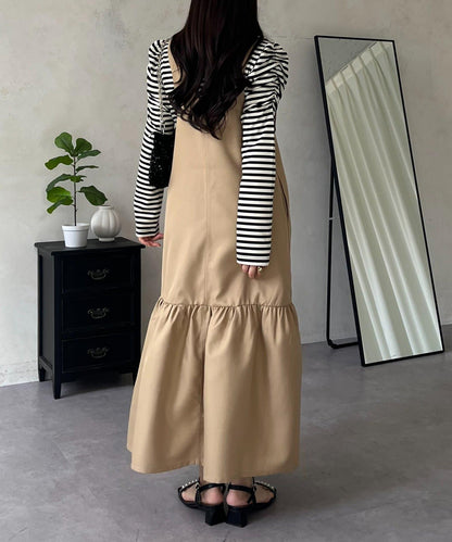 下襬荷葉邊 V領 背心裙