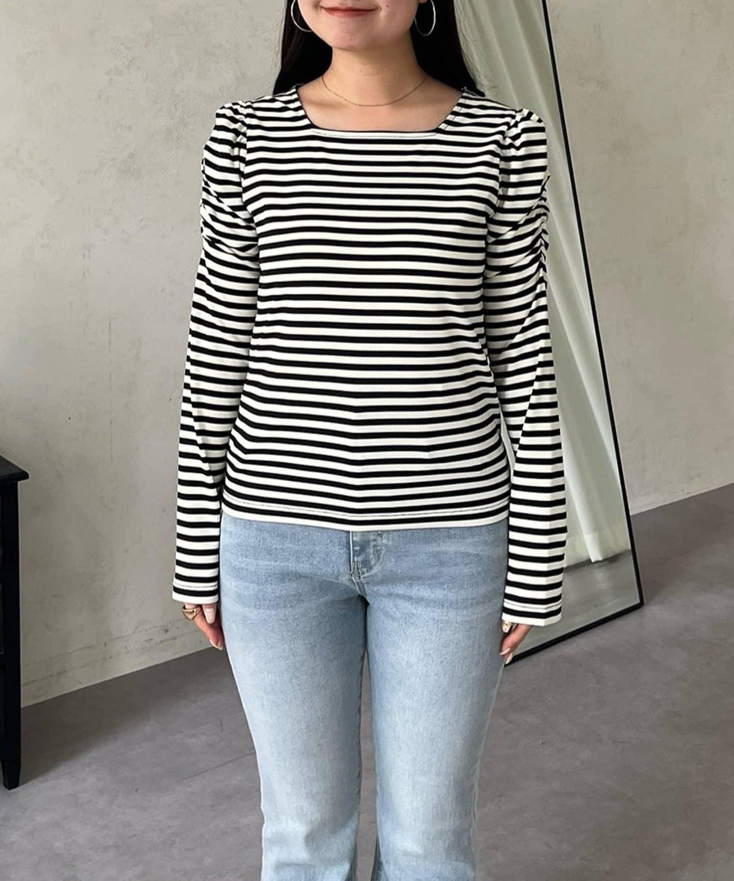 袖部抽褶 條紋褶皺 上衣