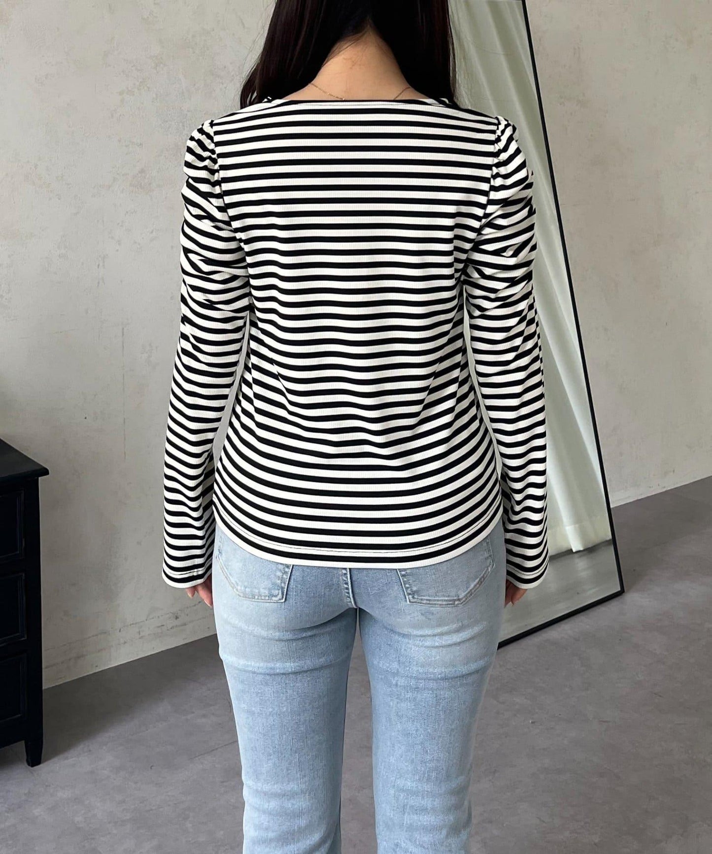 袖部抽褶 條紋褶皺 上衣