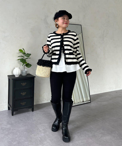 【MOMO】下襬荷葉拼接上衣