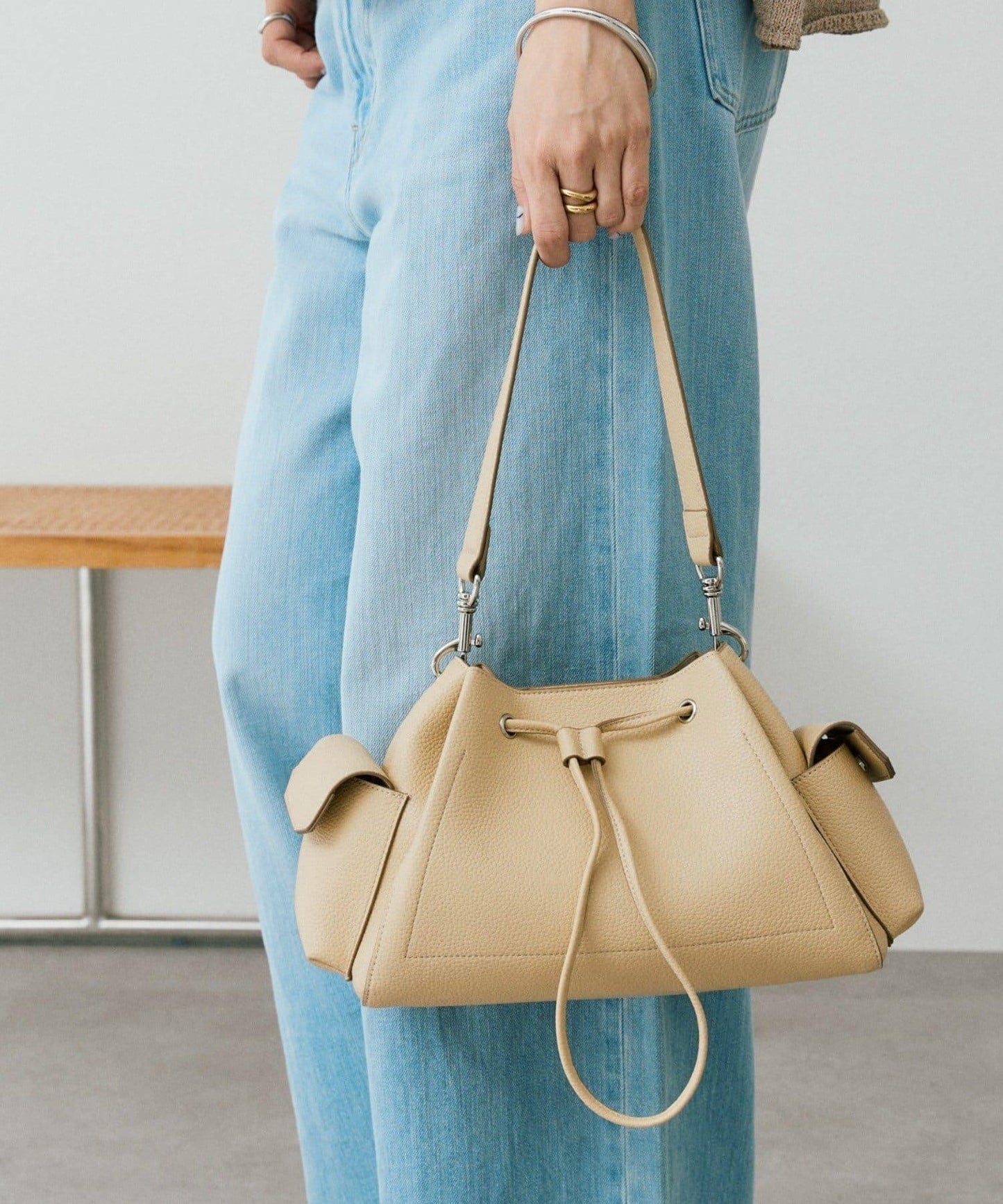 大容量 2WAY 側袋束口單肩包