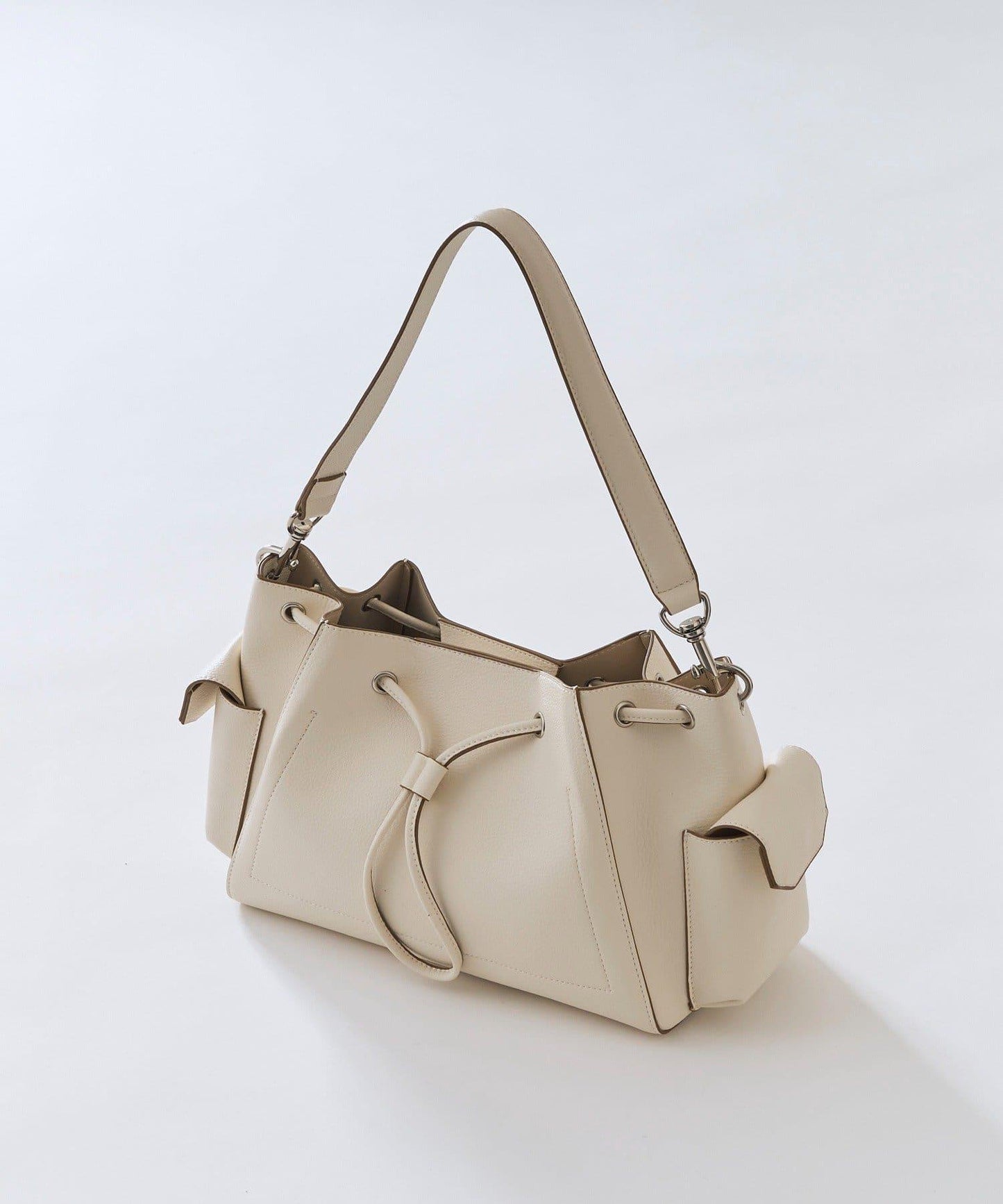 大容量 2WAY 側袋束口單肩包