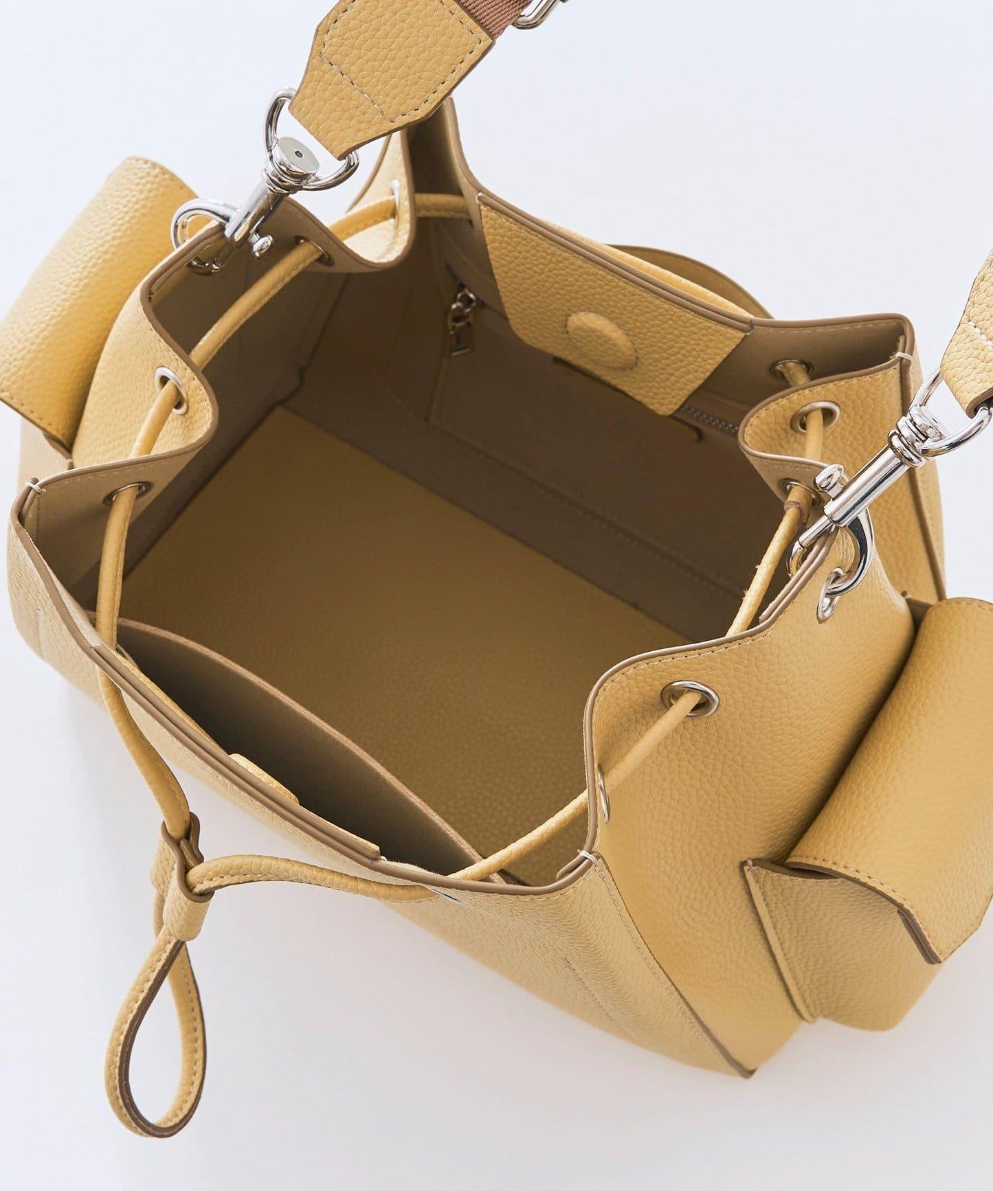 大容量 2WAY 側袋束口單肩包