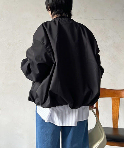 聚褶領設計短外套