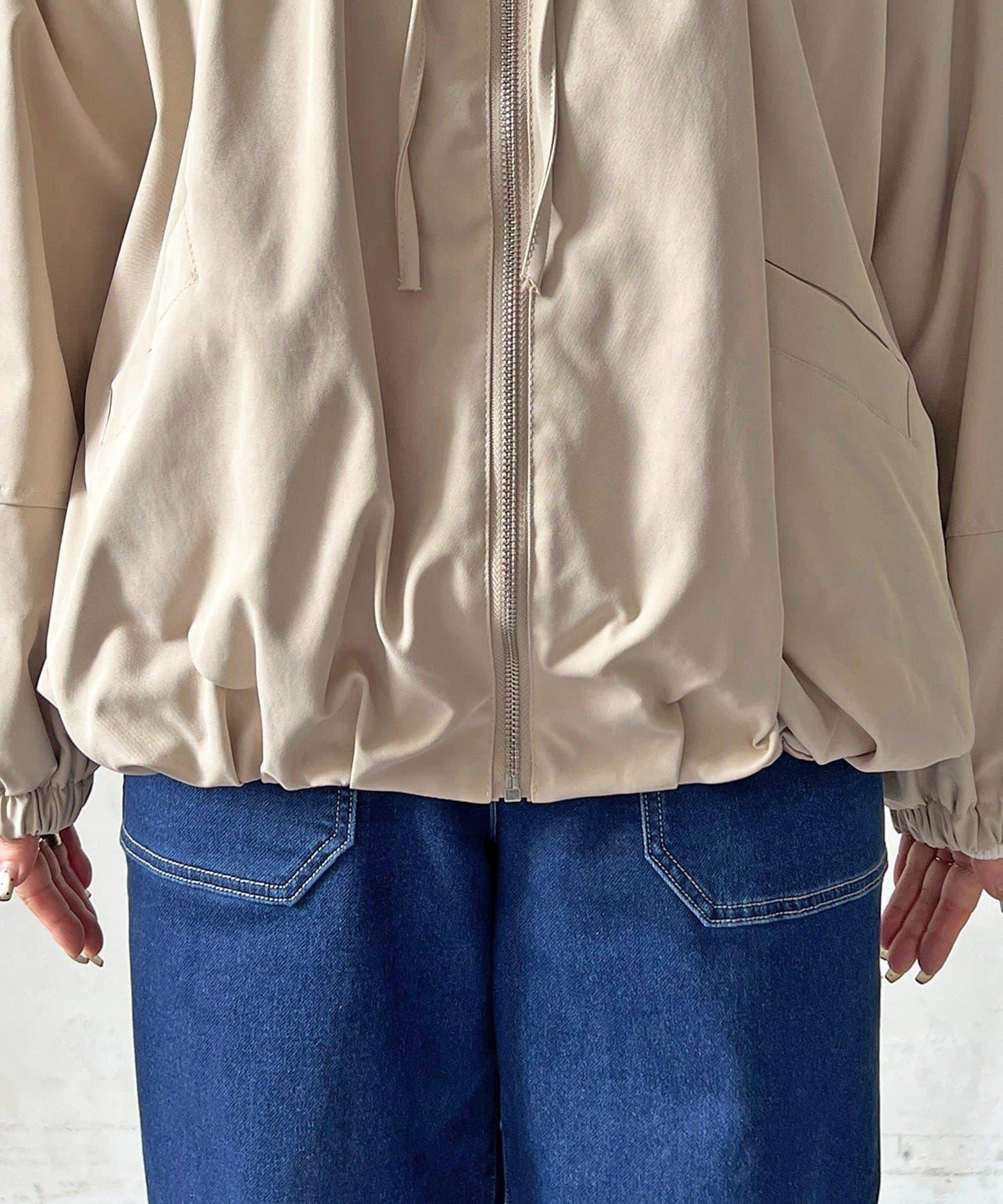 聚褶領設計短外套