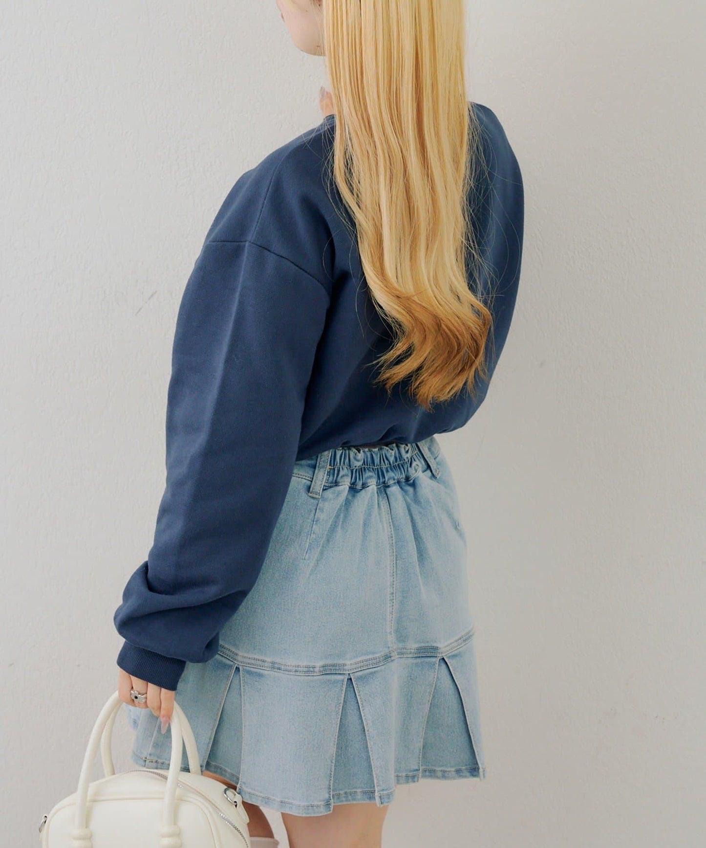 閃亮Logo拼款套頭衛衣