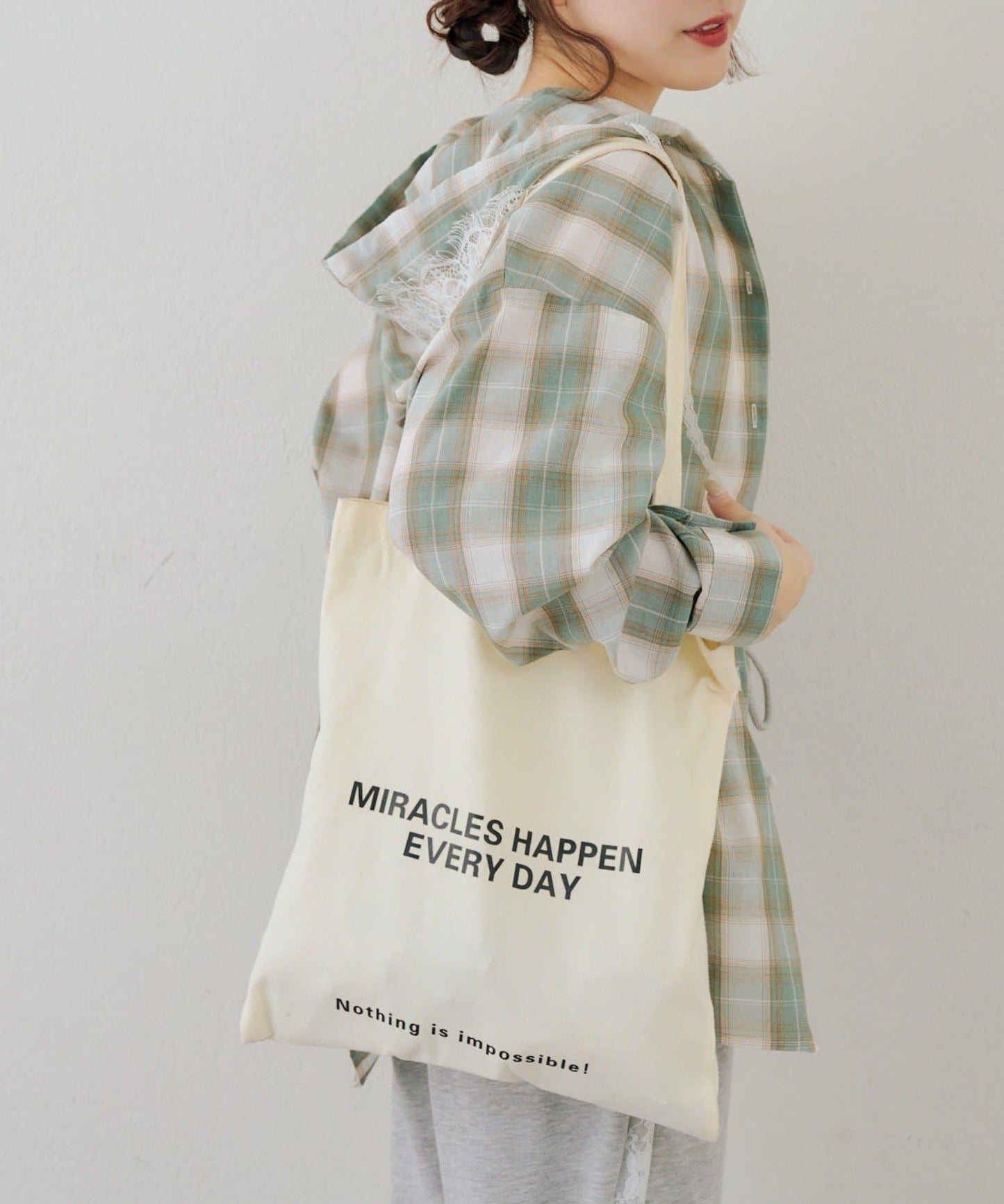 RMAF 格紋連帽蕾絲裝飾 襯衫