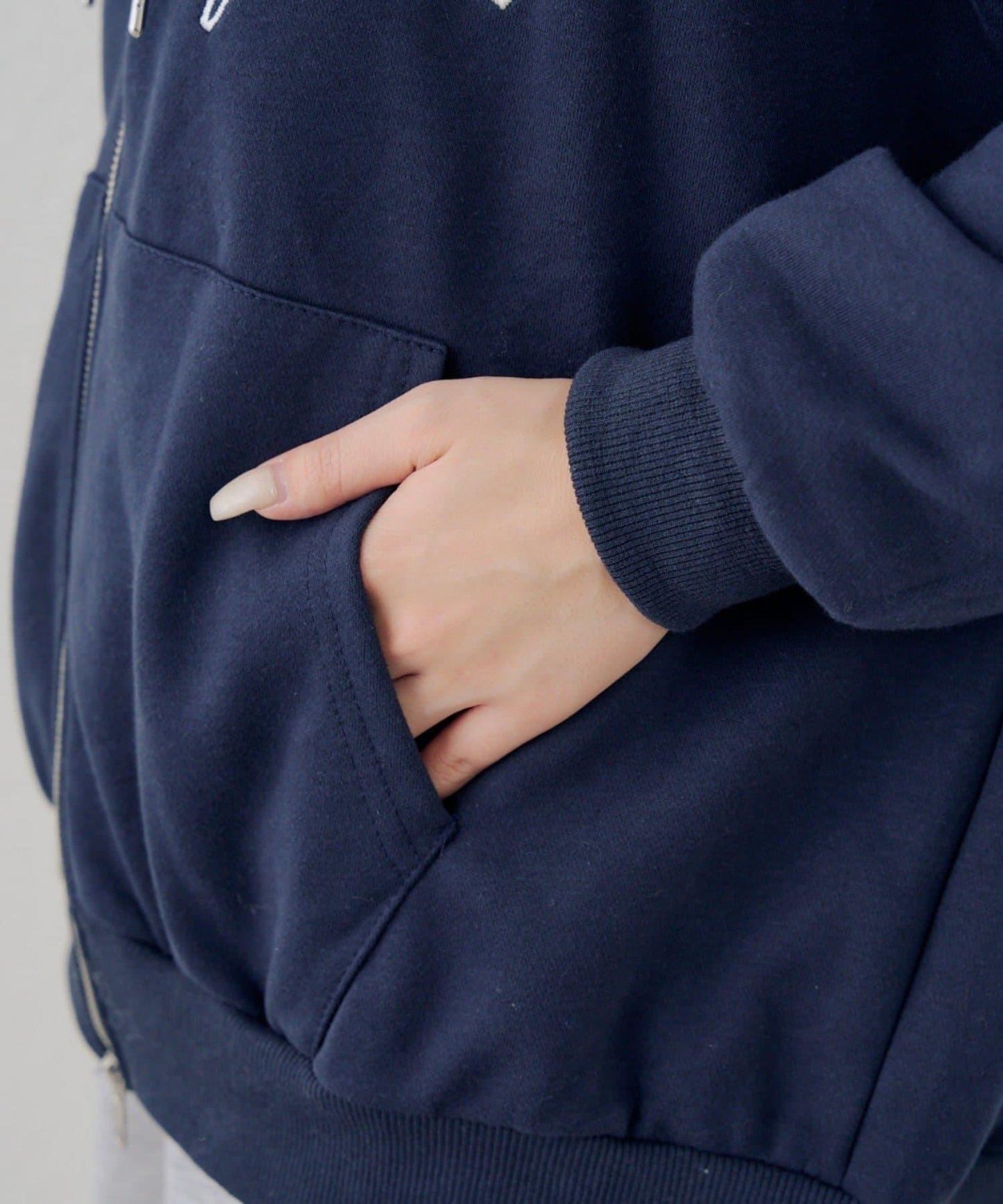 RMAF 連帽Logo設計 拉鍊衛衣