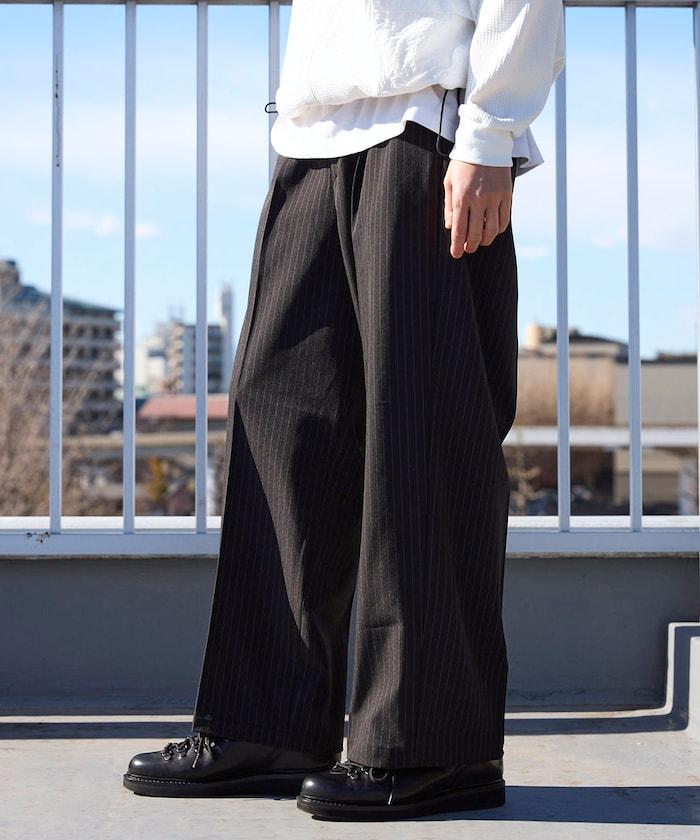 寬直筒版型 單褶 西裝褲