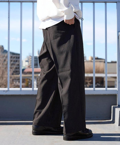 寬直筒版型 單褶 西裝褲