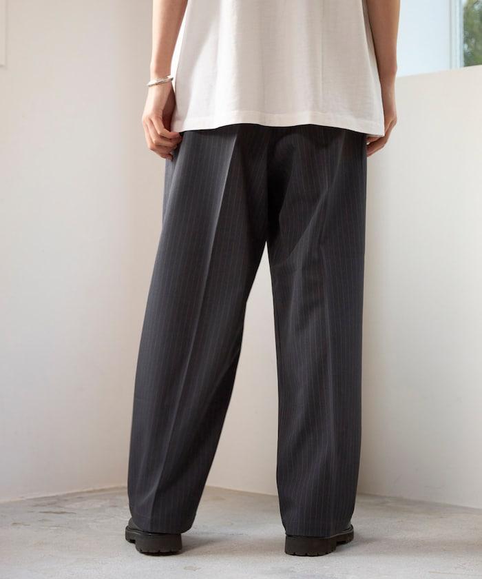 寬直筒版型 單褶 西裝褲