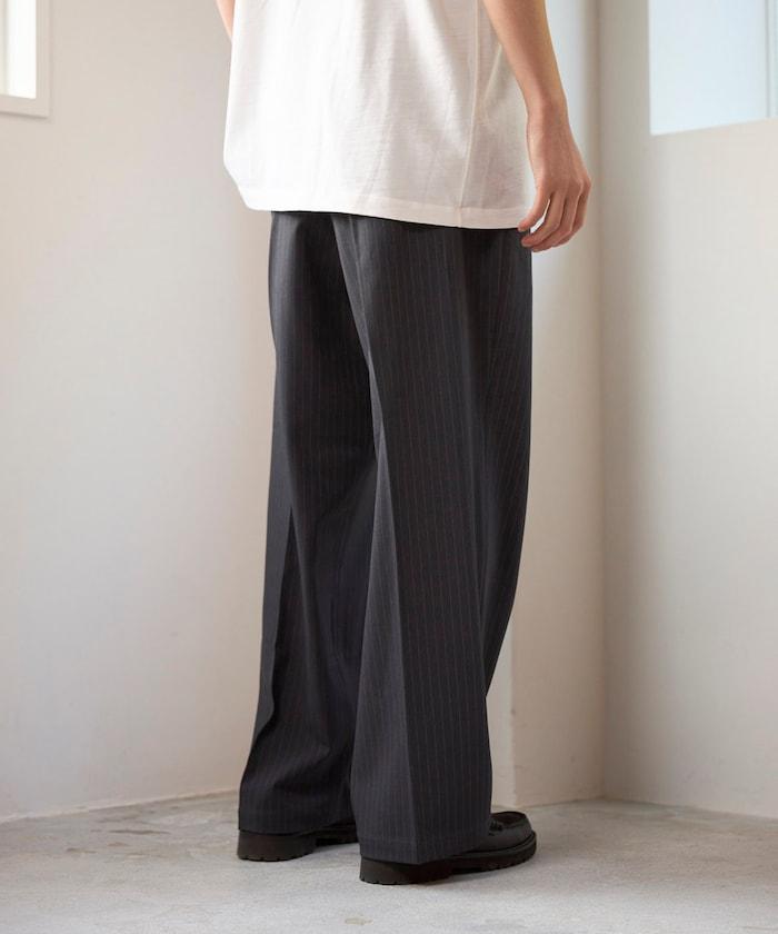 寬直筒版型 單褶 西裝褲