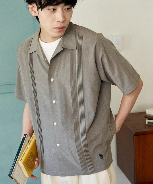 聯名單點裝飾壓褶襯衫