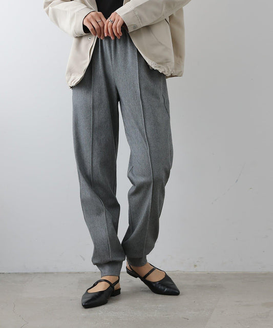 可成套搭配 4WAY彈力 束腳褲