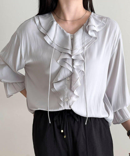 豐盈荷葉邊前開襟襯衫