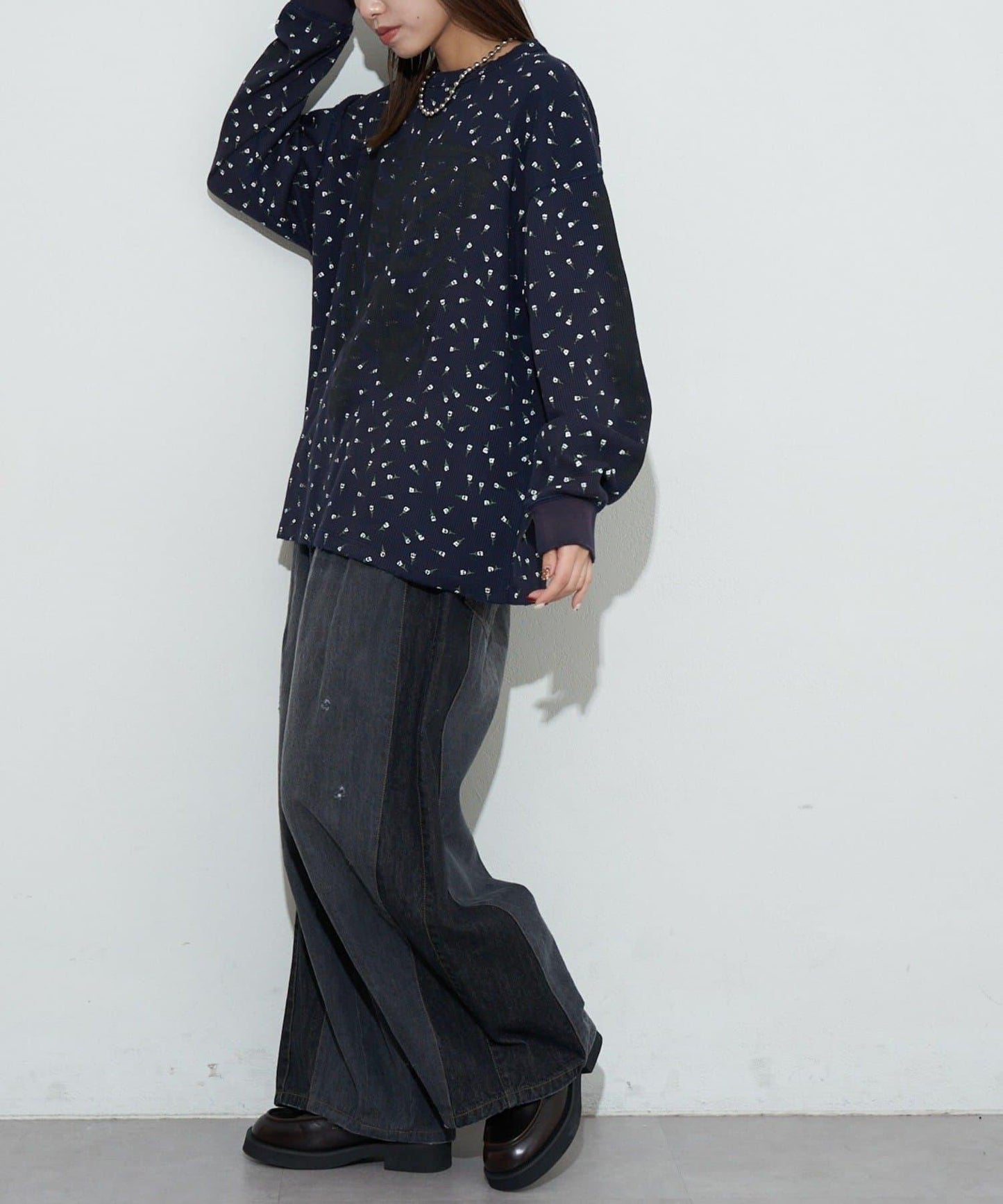 圓領漸變花卉熱感上衣