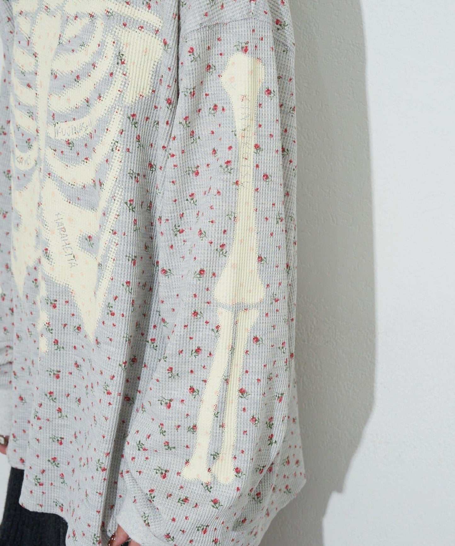 圓領漸變花卉熱感上衣